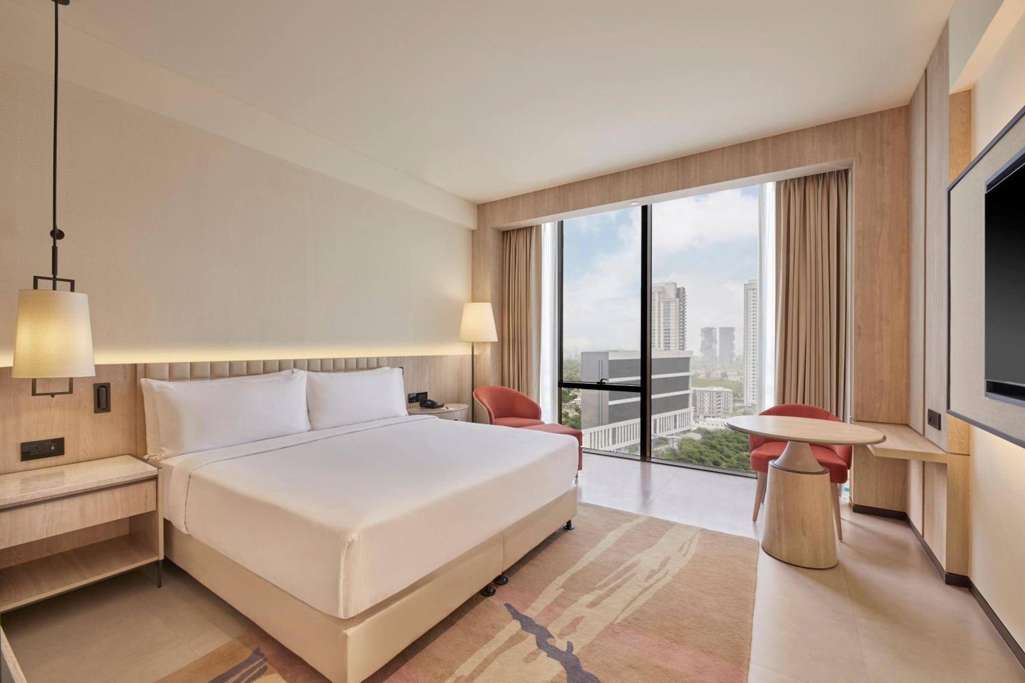 Hilton Gurugram Baani City Centre Gurgaon Exterior photo